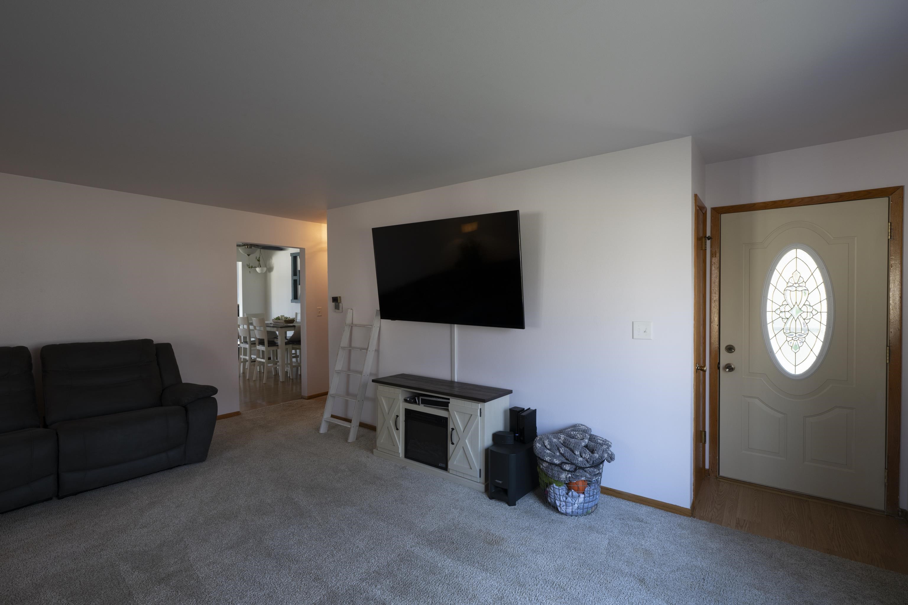7 North Street Deerfield, WI 53531 - Photo 7 of 42