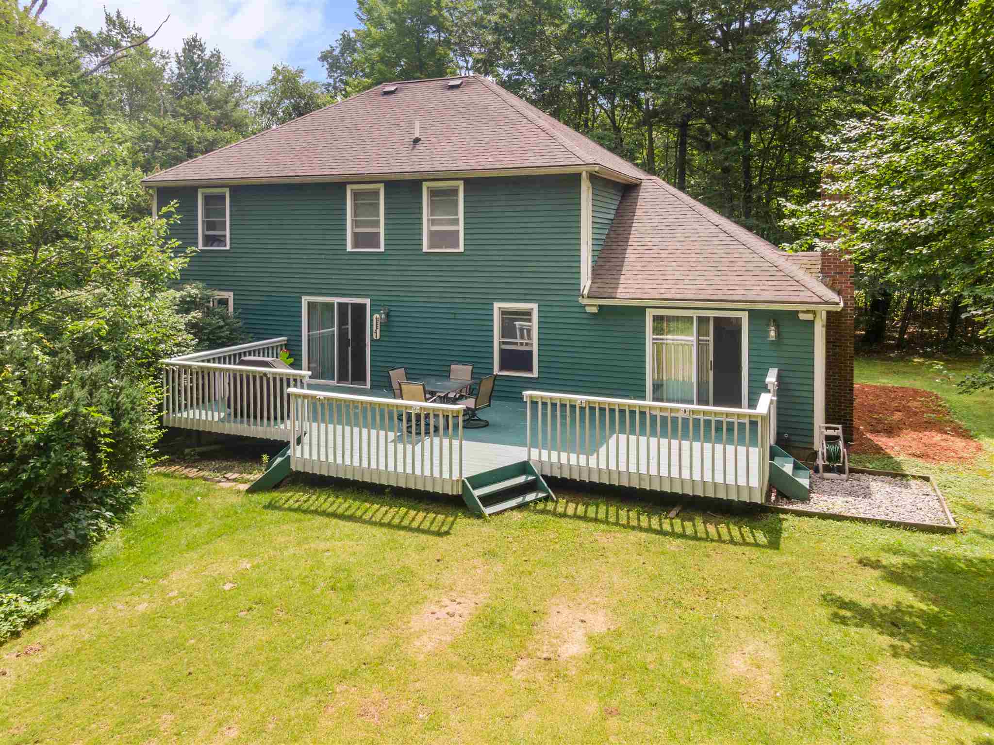 7 Fox Hollow Road Derry, NH 03038 - Photo 37 of 39