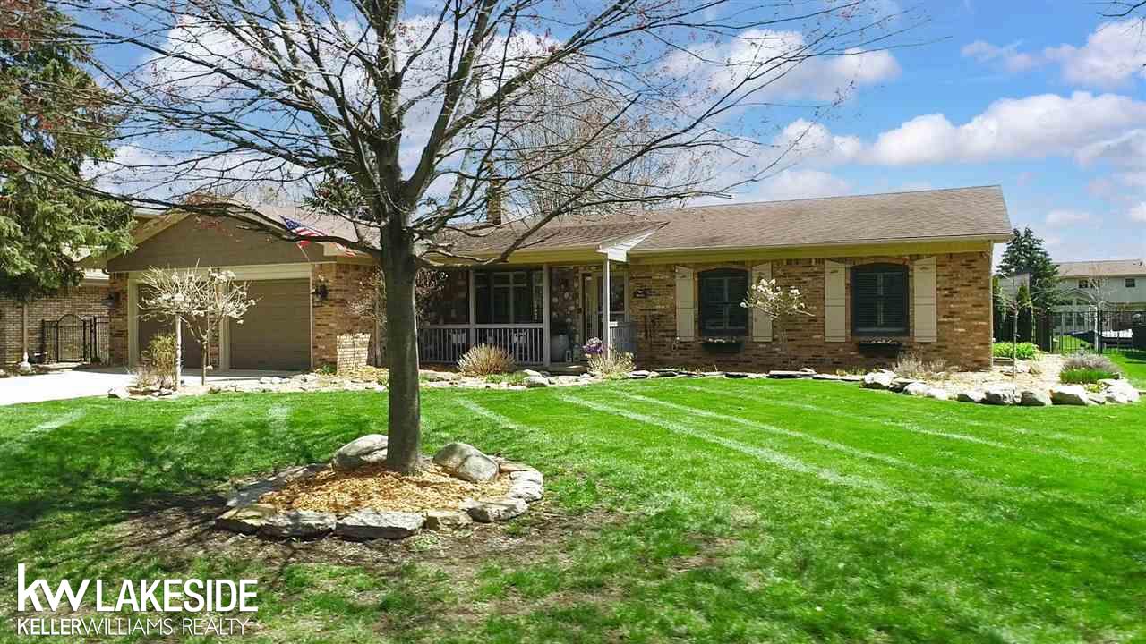 49670 Compass Point Drive New Baltimore, MI 48047 - Photo 6 of 69 50073229-5.JPG