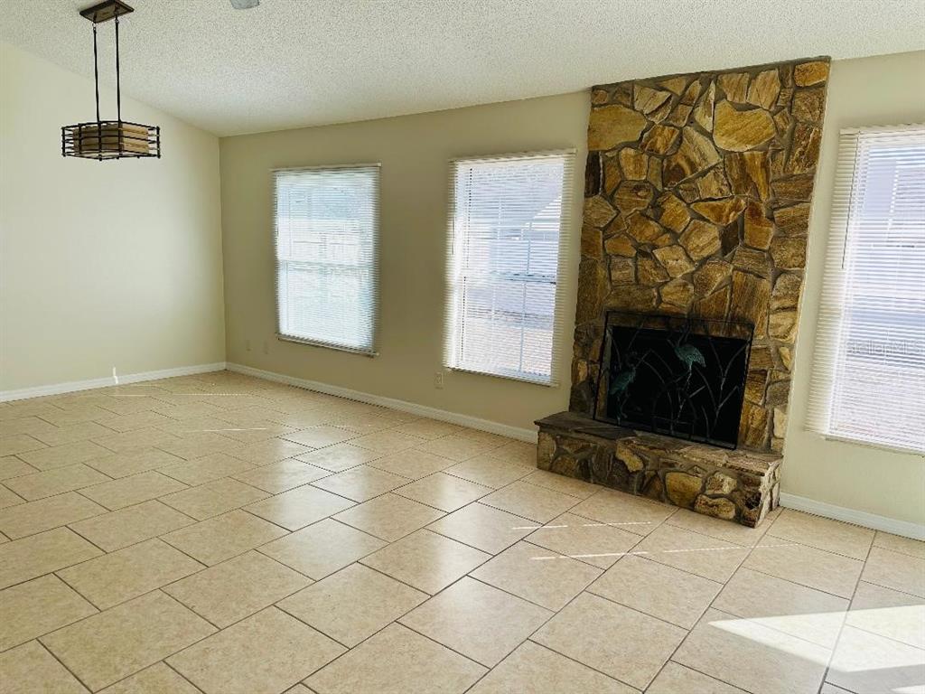 3410 Fox Ridge Street Winter Haven, FL 33884 - Photo 3 of 13