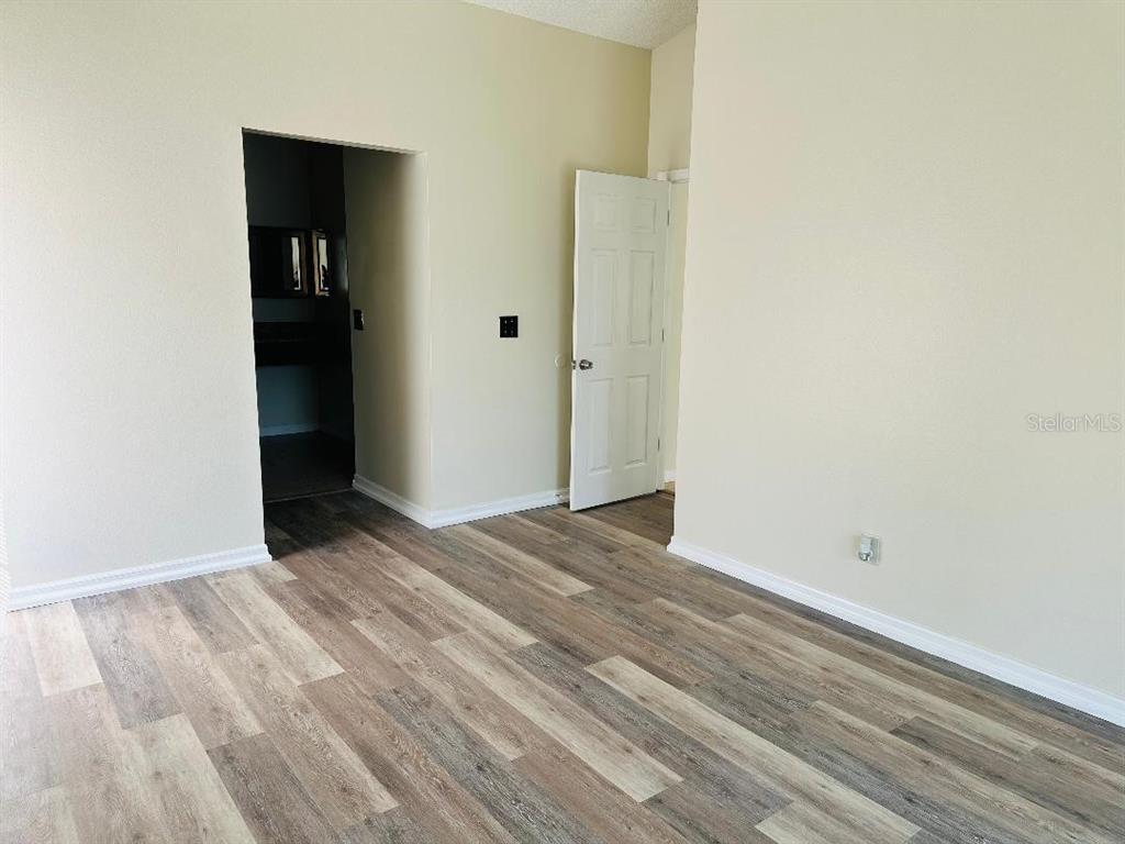 3410 Fox Ridge Street Winter Haven, FL 33884 - Photo 7 of 13