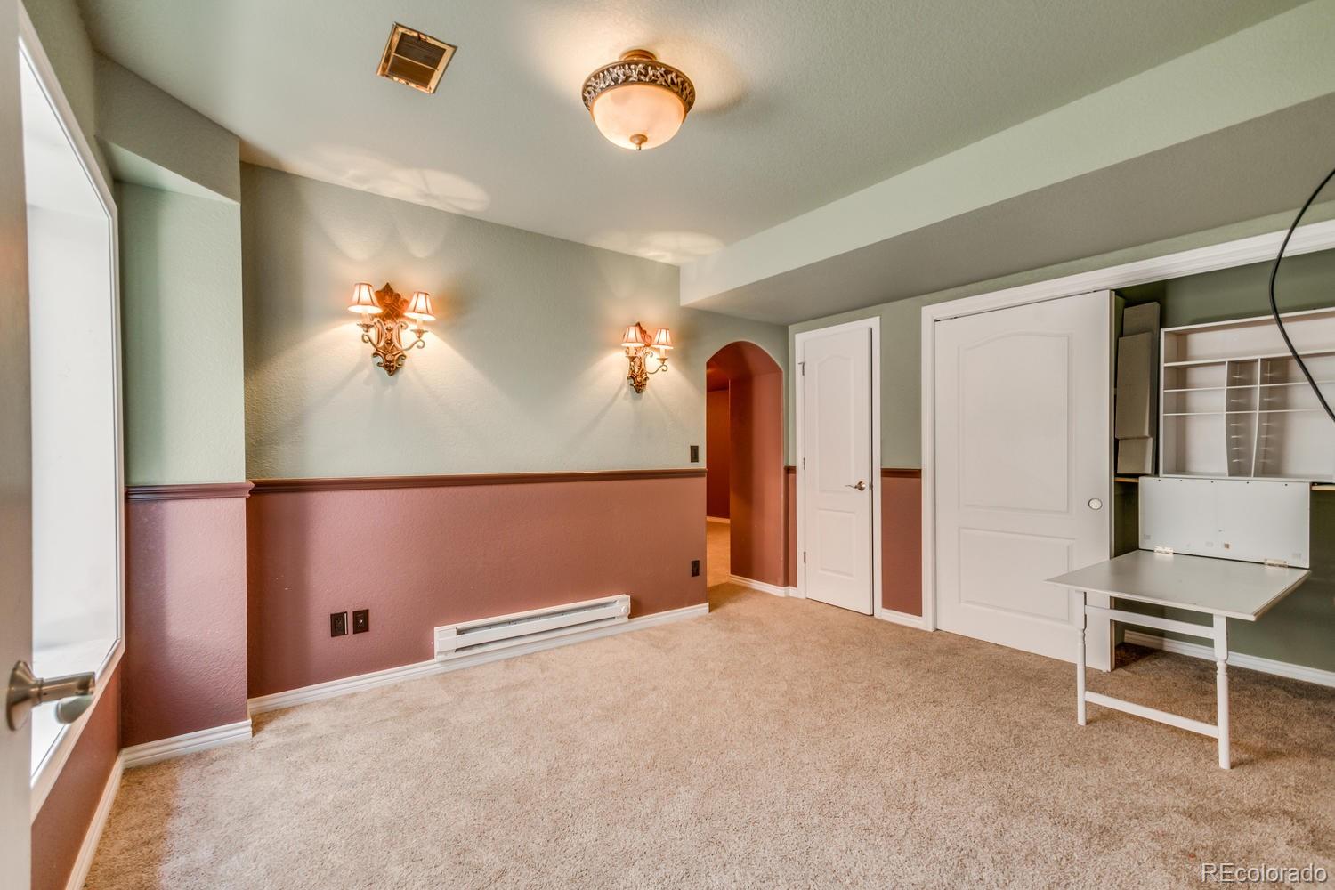 2811 Southshire Road Highlands Ranch, CO 80126 - Photo 29 of 34 Gallery Image 29