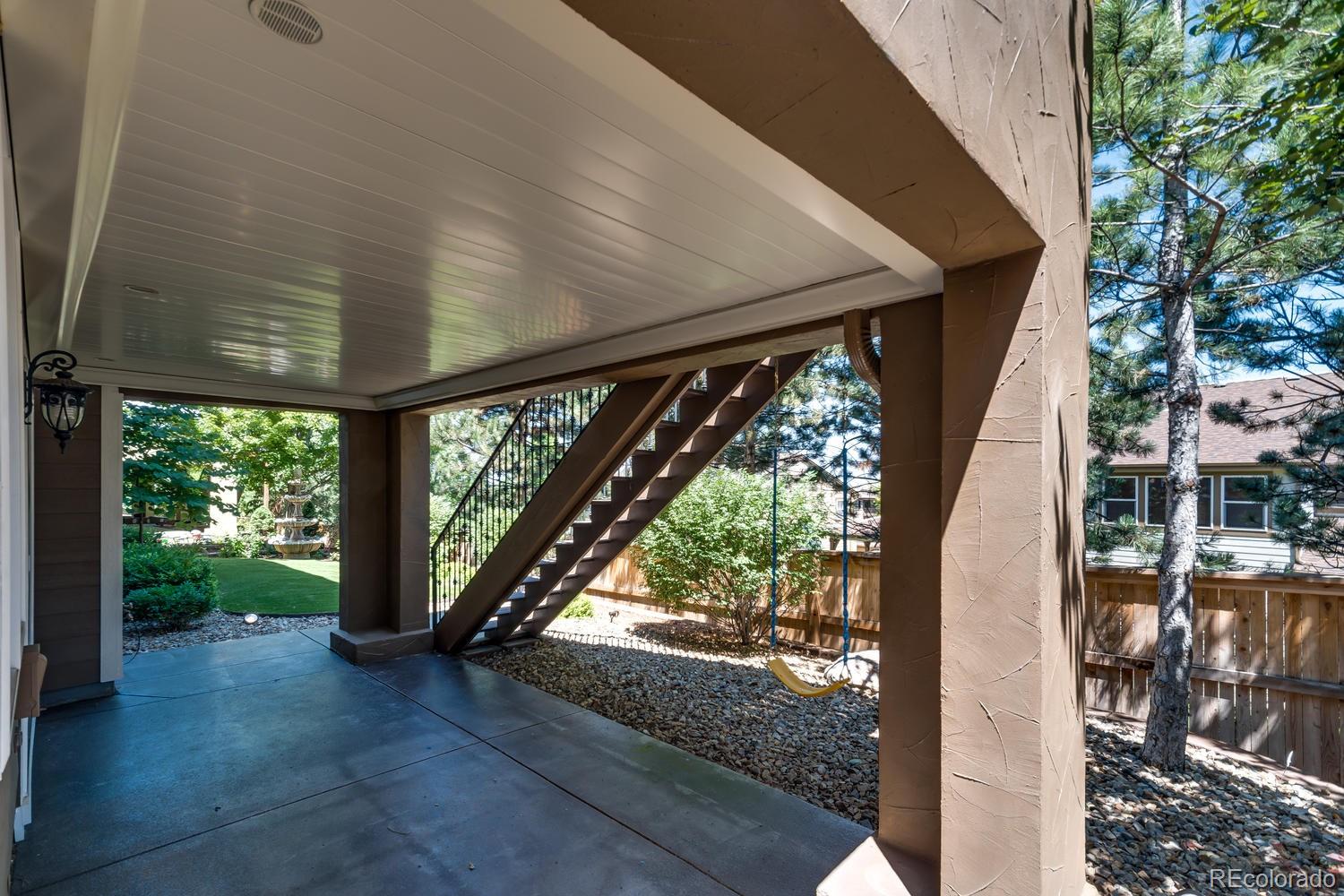 2811 Southshire Road Highlands Ranch, CO 80126 - Photo 32 of 34 Gallery Image 32