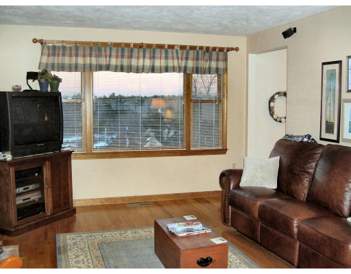 5 Vose Hill Road Maynard, MA 01754 - Photo 5 of 11 Gallery Image 5