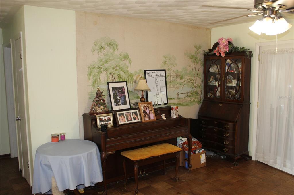 2755 Taylor Road Auburndale, FL 33823 - Photo 45 of 86 a living room with furniture and wooden floor