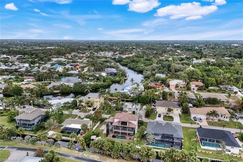 $1,350,000 | 27257 Patrick Street, Bonita Springs, FL 34135
