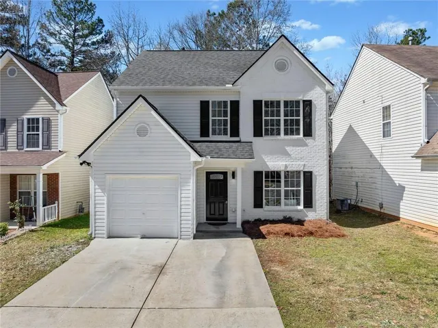 $2,400 | 900 Melrose Park Place, Lawrenceville, GA 30044