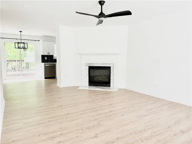 $2,400 | 900 Melrose Park Place, Lawrenceville, GA 30044