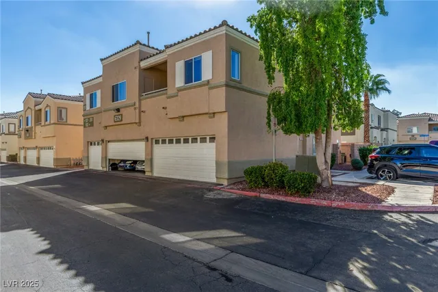 $250,000 | 6329 Blowing Sky Street, Unit 201, North Las Vegas, NV 89081
