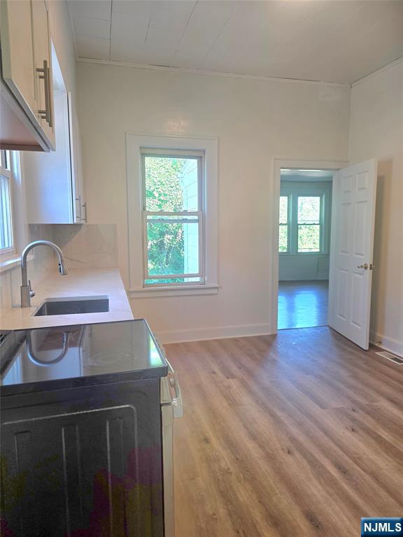 828 Kinderkamack Road River Edge, NJ 07661 - Photo 12 of 14