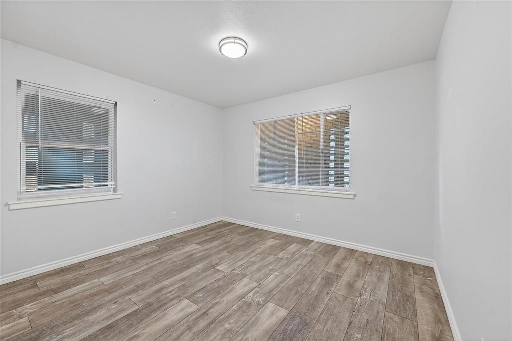 1817 Ruth Street Arlington, TX 76010 - Photo 10 of 16
