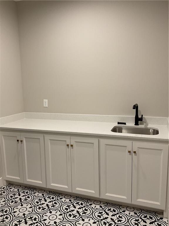 8989 Freedom Street Lenexa, KS 66227 - Photo 11 of 34