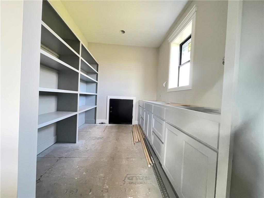 8989 Freedom Street Lenexa, KS 66227 - Photo 14 of 36