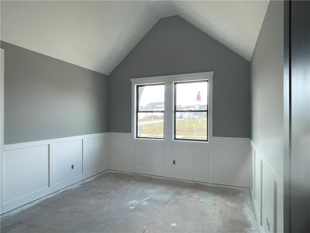 8989 Freedom Street Lenexa, KS 66227 - Photo 17 of 36