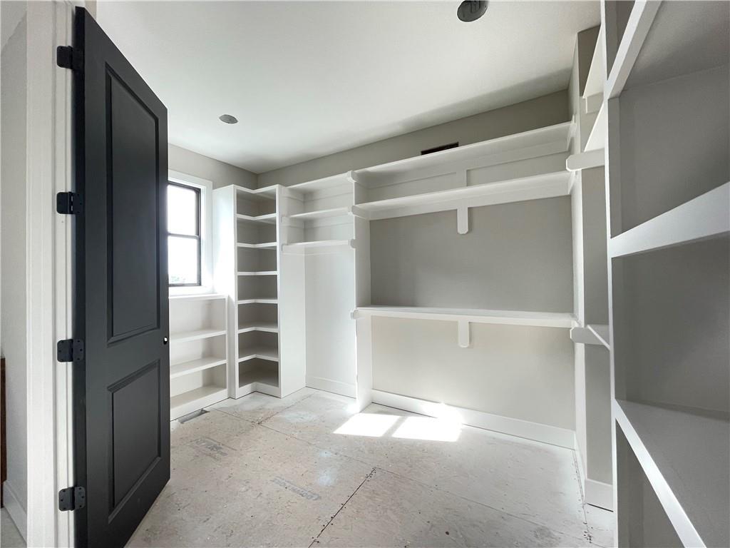 8989 Freedom Street Lenexa, KS 66227 - Photo 22 of 36