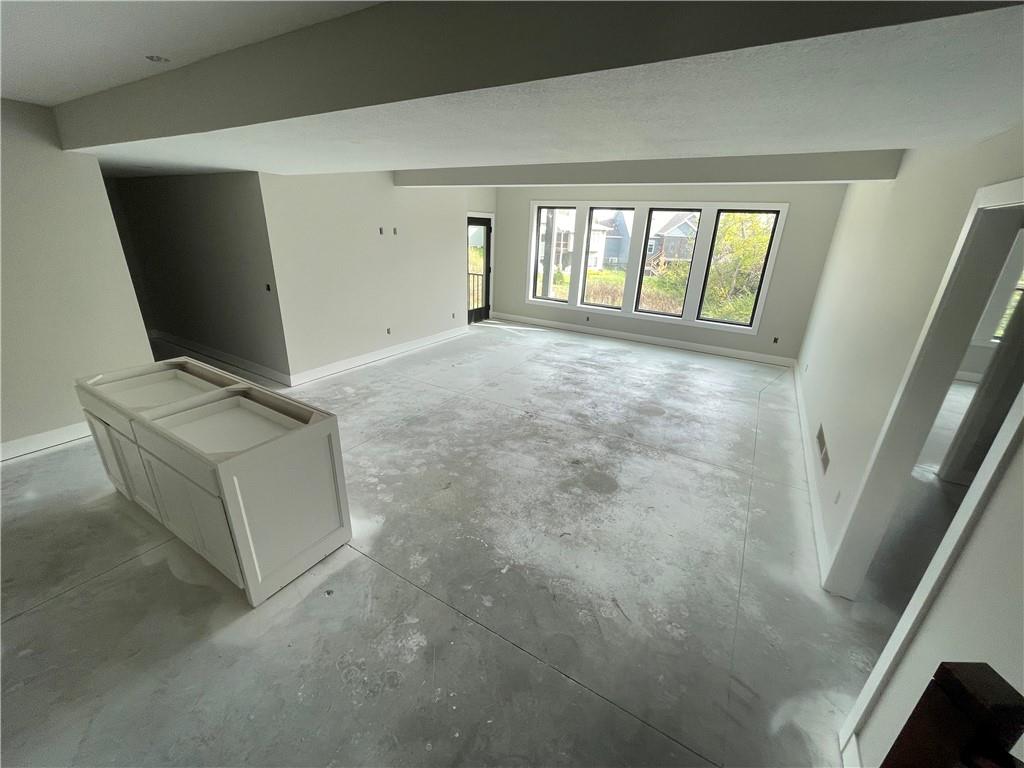 8989 Freedom Street Lenexa, KS 66227 - Photo 23 of 36