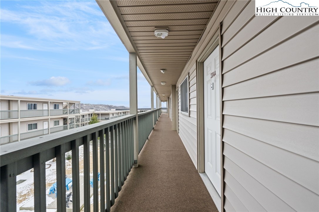 301 Pinnacle Inn Road, Unit 3304A Beech Mountain, NC 28604 - Photo 20 of 36