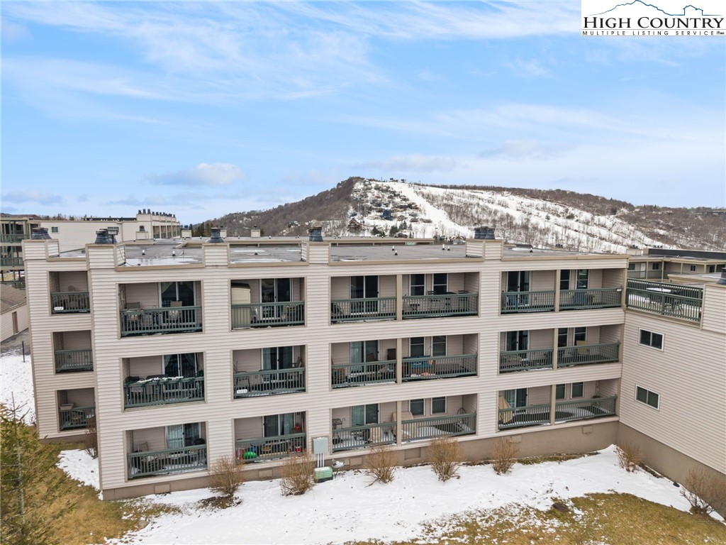 301 Pinnacle Inn Road, Unit 3304A Beech Mountain, NC 28604 - Photo 24 of 36