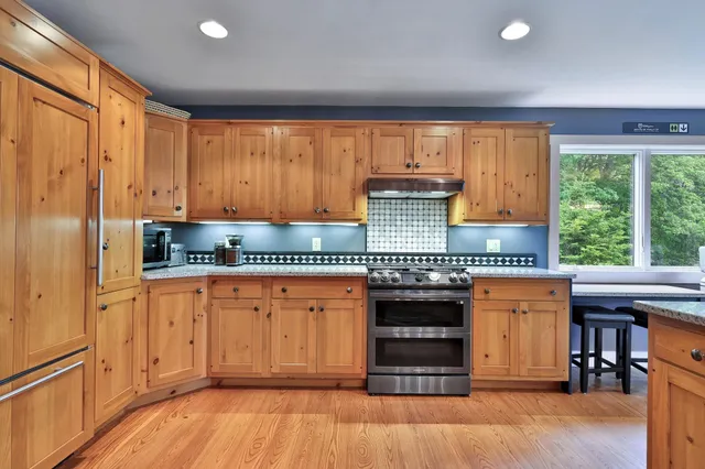 $715,000 | 333 Music Mountain Road, Stockbridge, VT 05772