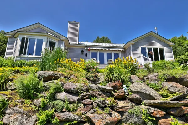 $699,000 | 333 Music Mountain Road, Stockbridge, VT 05772