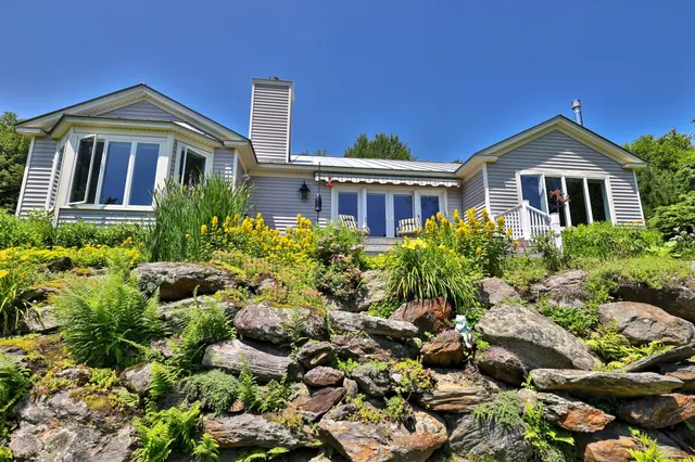 $715,000 | 333 Music Mountain Road, Stockbridge, VT 05772