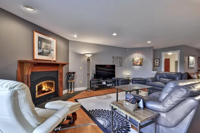 $715,000 | 333 Music Mountain Road, Stockbridge, VT 05772