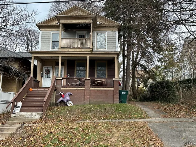 $150,000 | 145 East 5th Street, Oswego, NY 13126