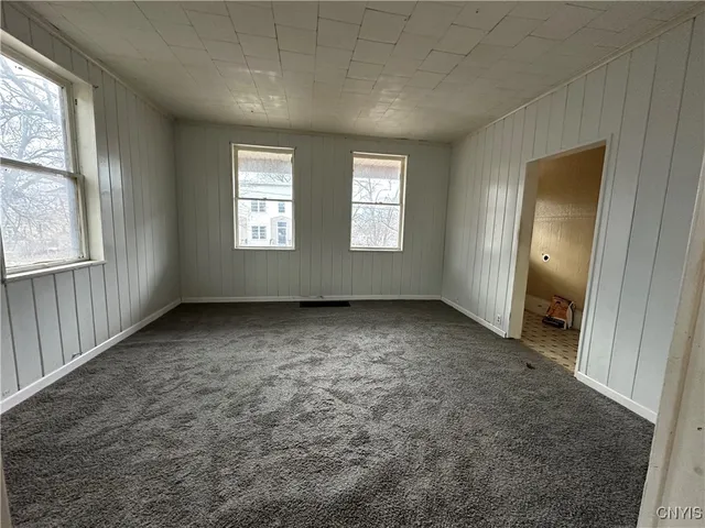 $150,000 | 145 East 5th Street, Oswego, NY 13126