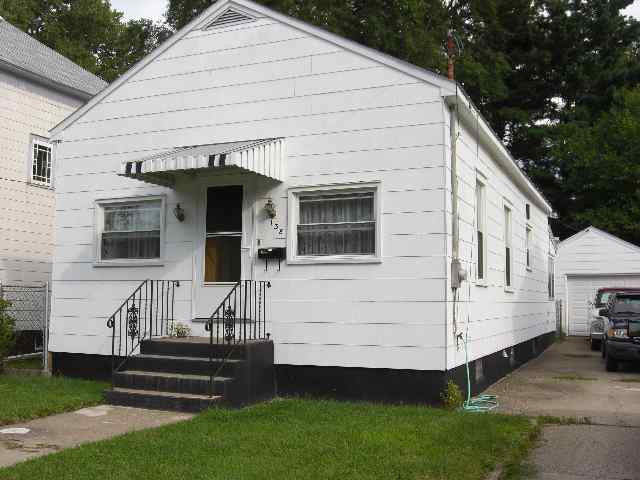 138 Chiswell Road Schenectady, NY 12304 - Photo 2 of 7 Photo 2