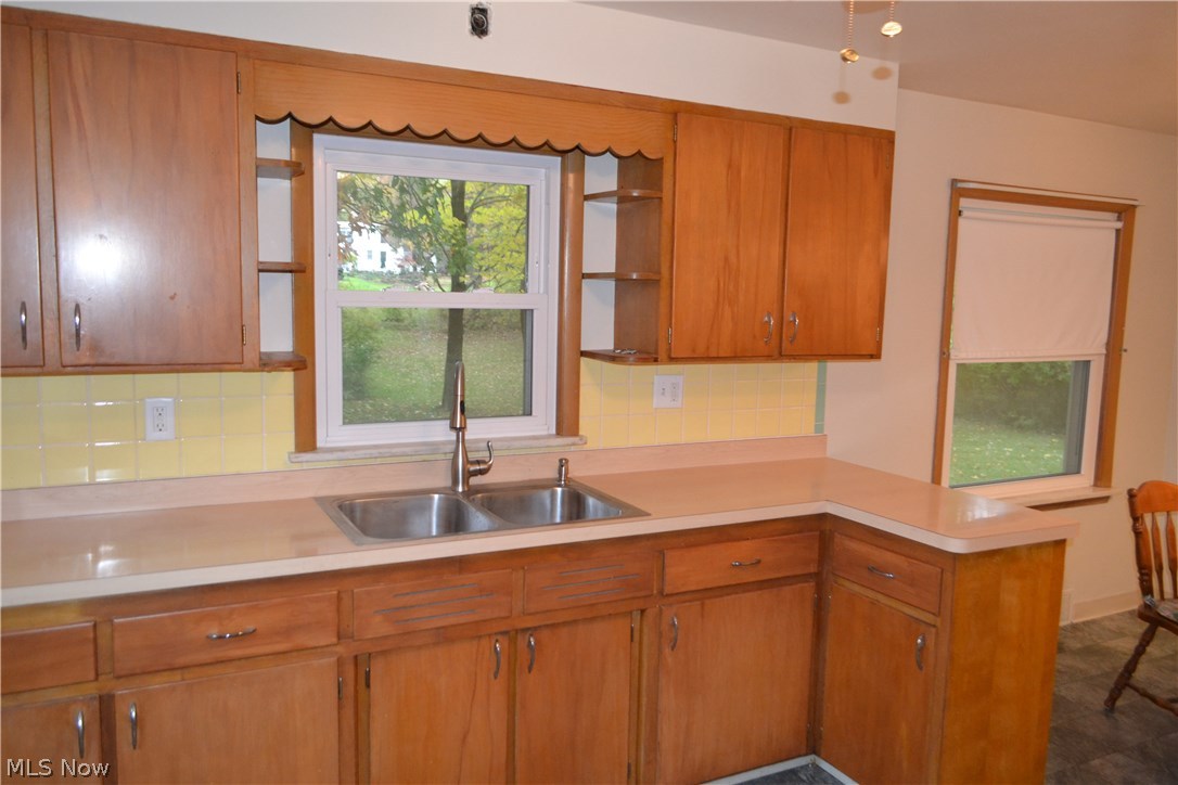 30049 Emery Road Chagrin Falls, OH 44022 - Photo 6 of 21 New stainless steel sink and faucet.