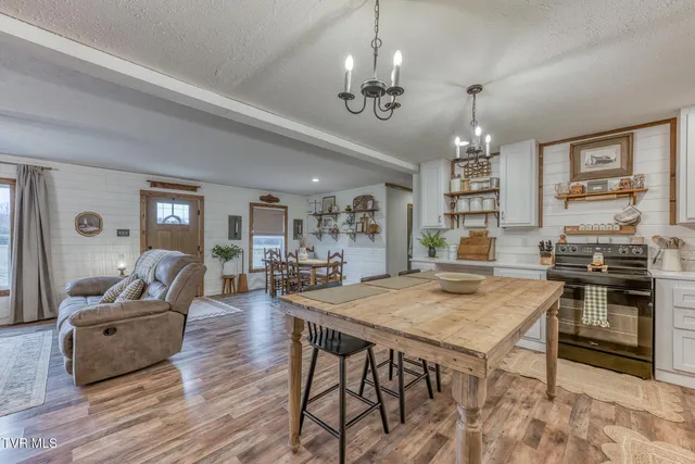 $350,000 | 193 North Fork Branch Road, Rogersville, TN 37857