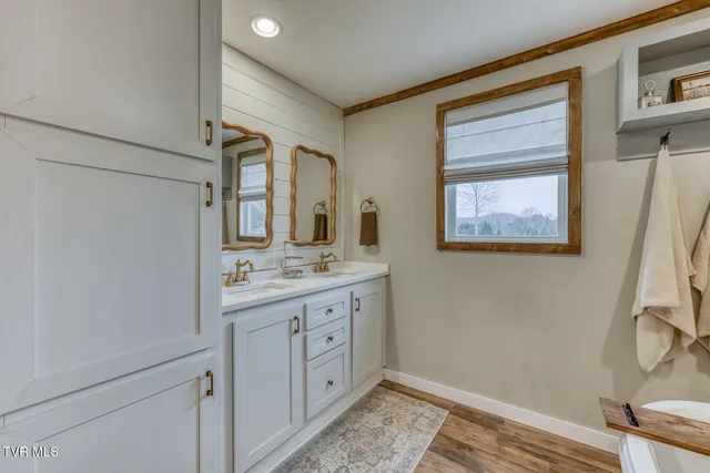 $350,000 | 193 North Fork Branch Road, Rogersville, TN 37857