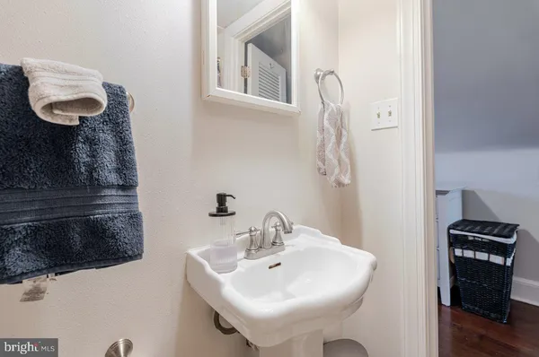 a view of yard with swimming pool and green space