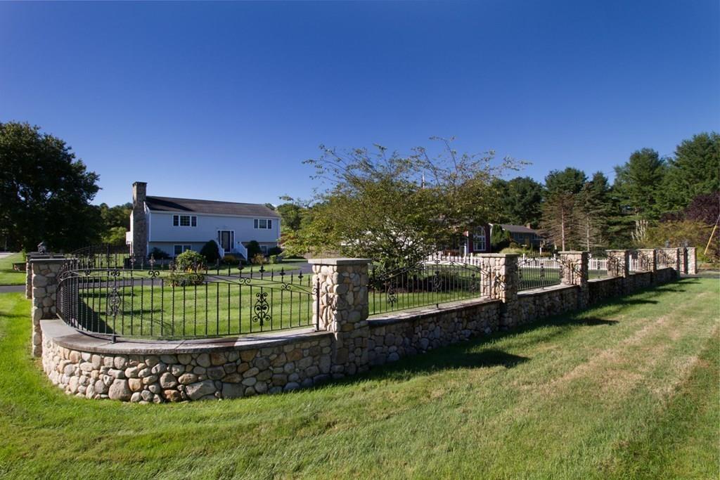 218 Baker Road Swansea, MA 02777 - Photo 3 of 40 Gallery Image 3