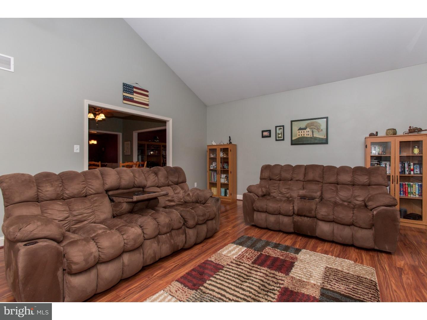 1348 Airport Road Coatesville, PA 19320 - Photo 11 of 25 Family Room