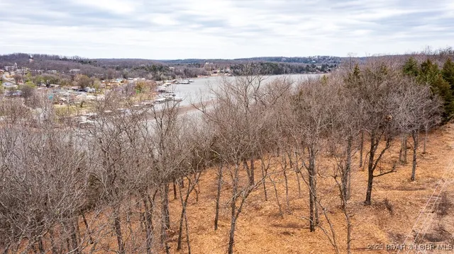 $59,850 | Fischer Place, Edwards, MO 65326