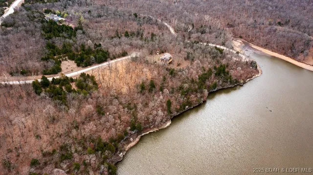 $59,850 | Fischer Place, Edwards, MO 65326