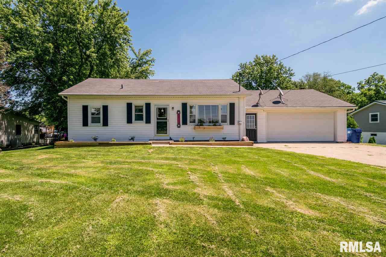 18895 Wells Ferry Road Bettendorf, IA 52722 - Photo 1 of 16 Gallery Image 1