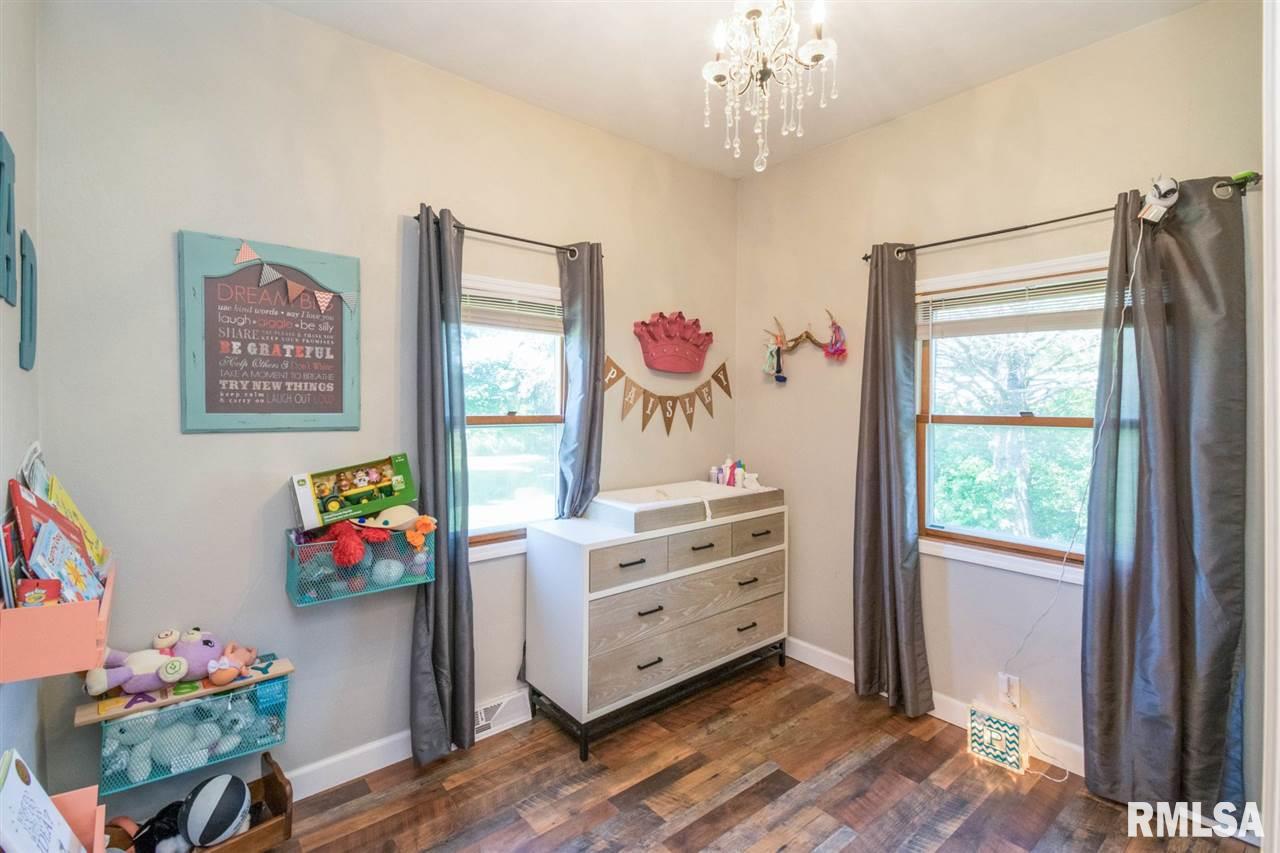 18895 Wells Ferry Road Bettendorf, IA 52722 - Photo 6 of 16 Gallery Image 6