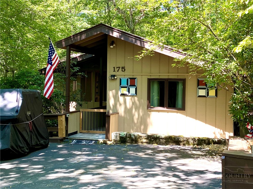 175 Ash Loop Newland, NC 28657 - Photo 38 of 49