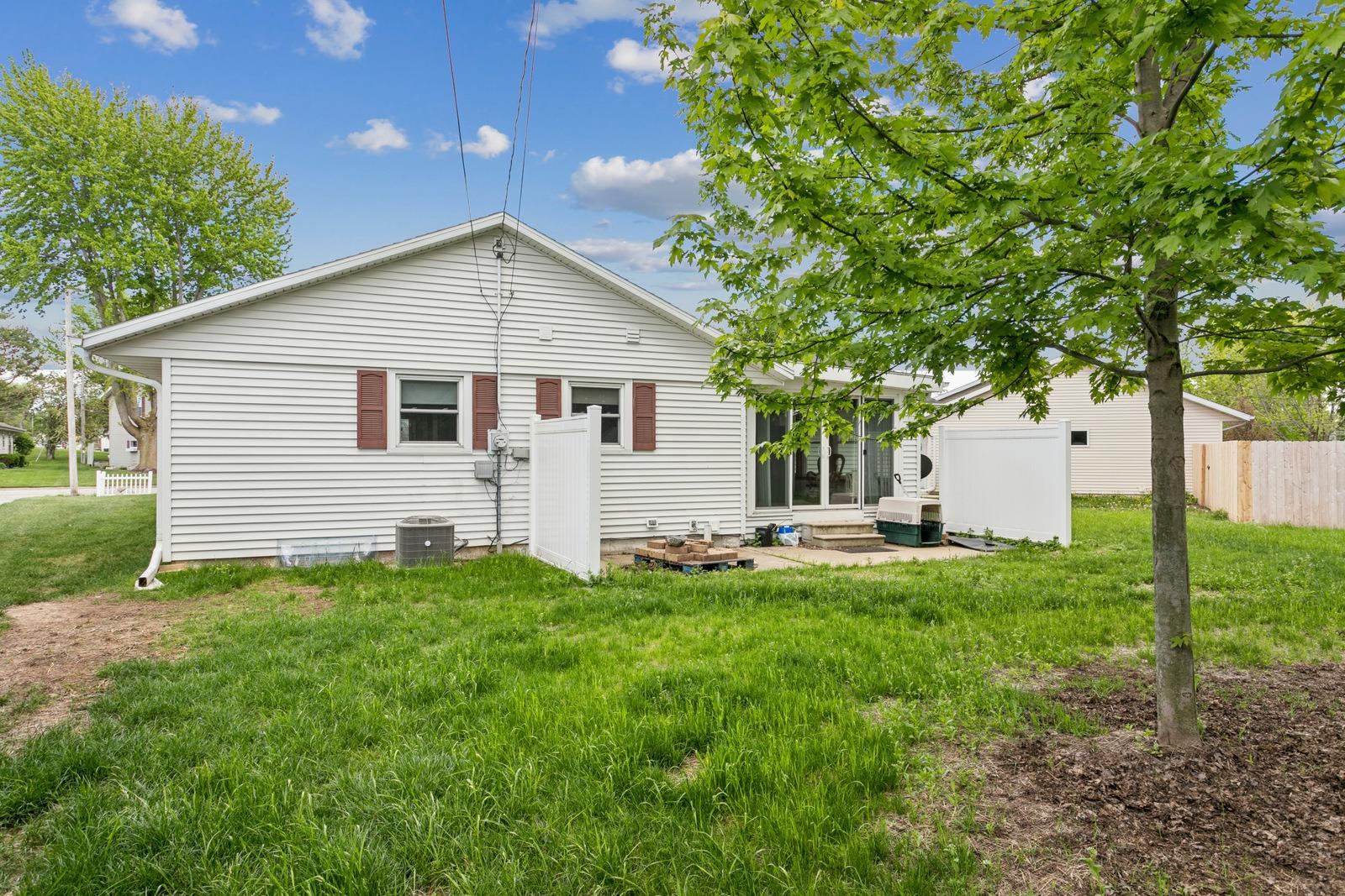 229 Apollo Court Brillion, WI 54110 - Photo 20 of 23