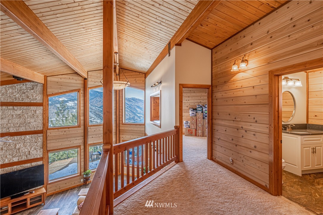 1445 Bear Mountain Road Chelan, WA 98816 - Photo 20 of 39 Gallery Image 20