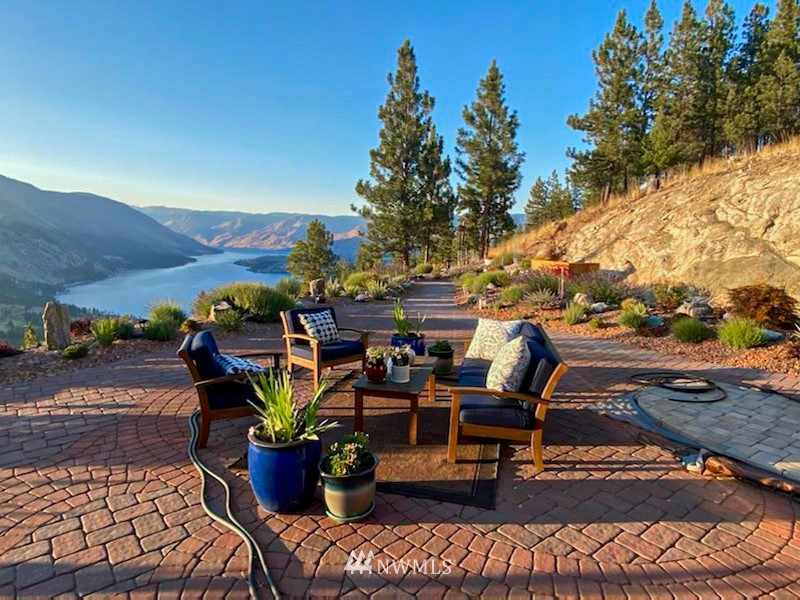1445 Bear Mountain Road Chelan, WA 98816 - Photo 30 of 39 Gallery Image 30