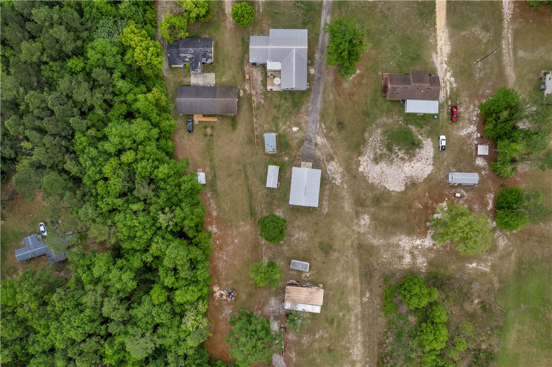 897 Empire Road Jesup, GA 31545 - Photo 5 of 45