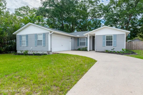 $272,500 | 635 Southwest Cardinal Drive, Keystone Heights, FL 32656