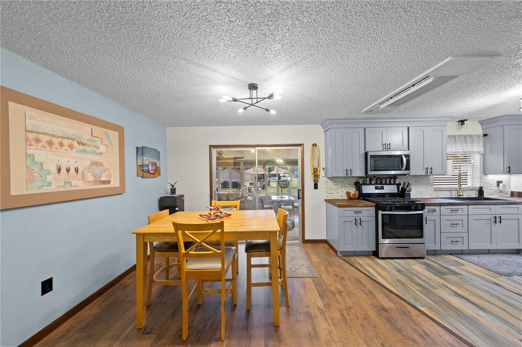 1820 Southeast 175th Terrace Road Silver Springs, FL 34488 - Photo 14 of 47