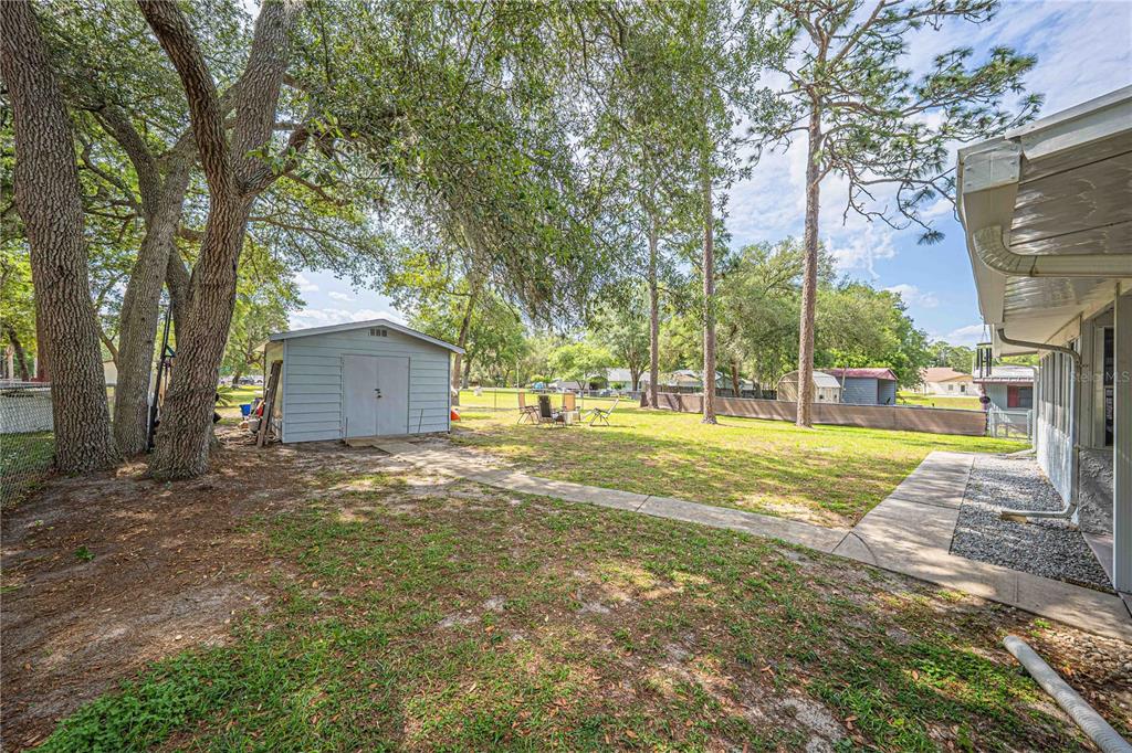 1820 Southeast 175th Terrace Road Silver Springs, FL 34488 - Photo 34 of 47