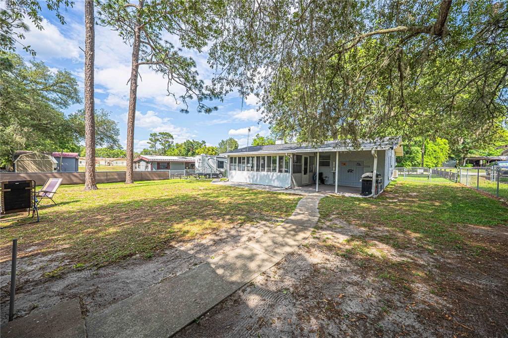1820 Southeast 175th Terrace Road Silver Springs, FL 34488 - Photo 35 of 47