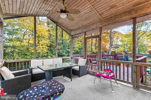 $725,000 | 9917 Duncan Street, Fairfax, VA 22031