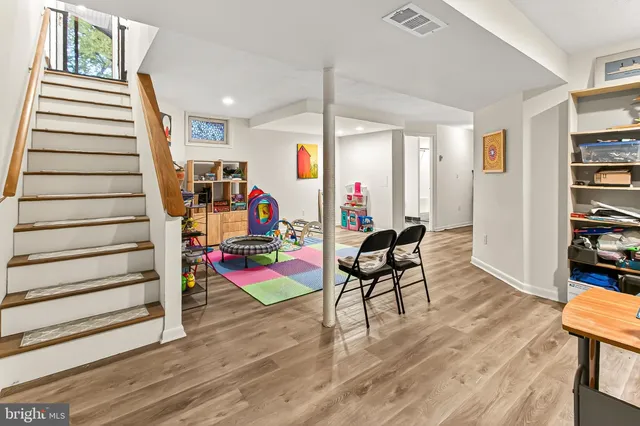 $725,000 | 9917 Duncan Street, Fairfax, VA 22031